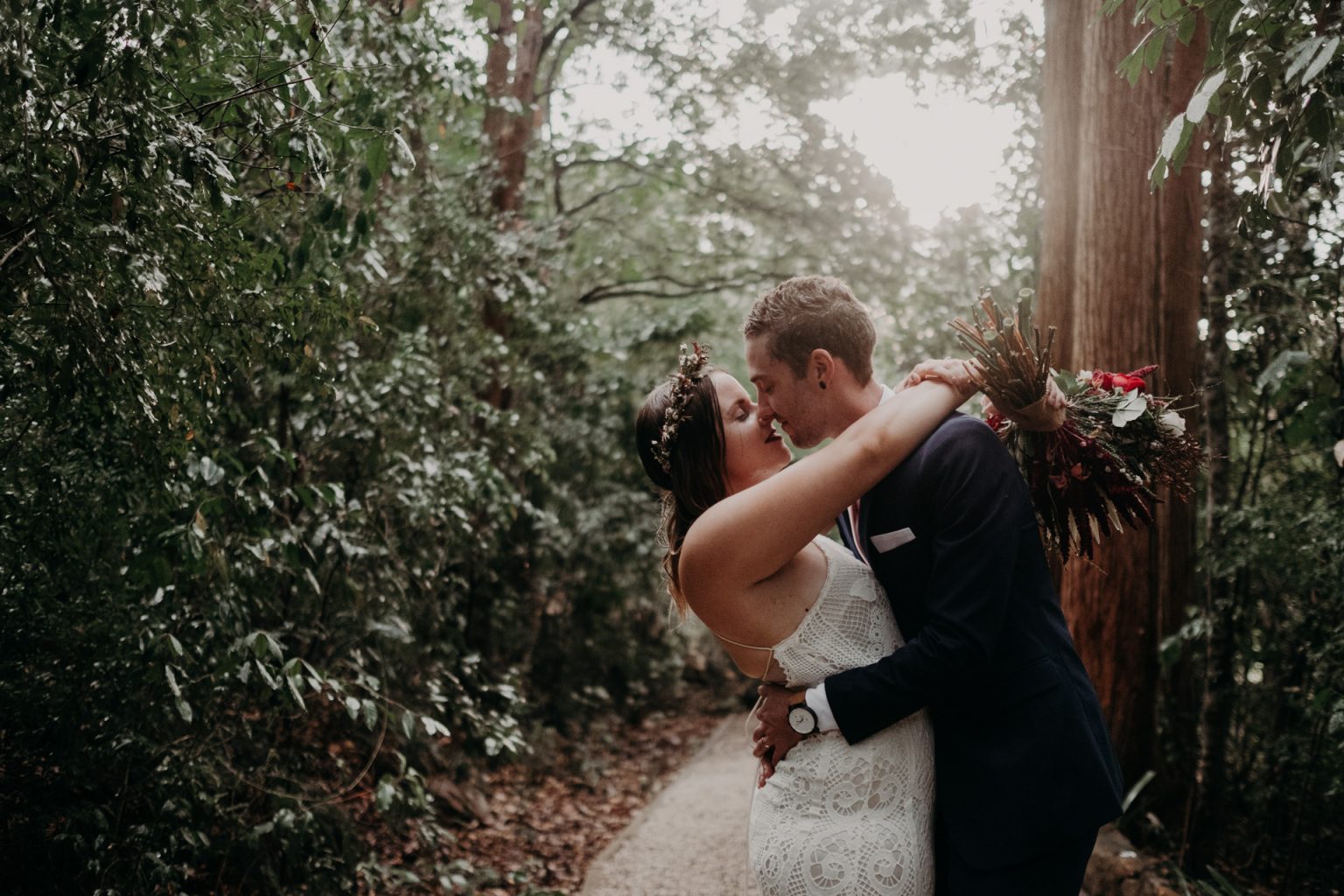 bride groom forest elopement brisbane kissing